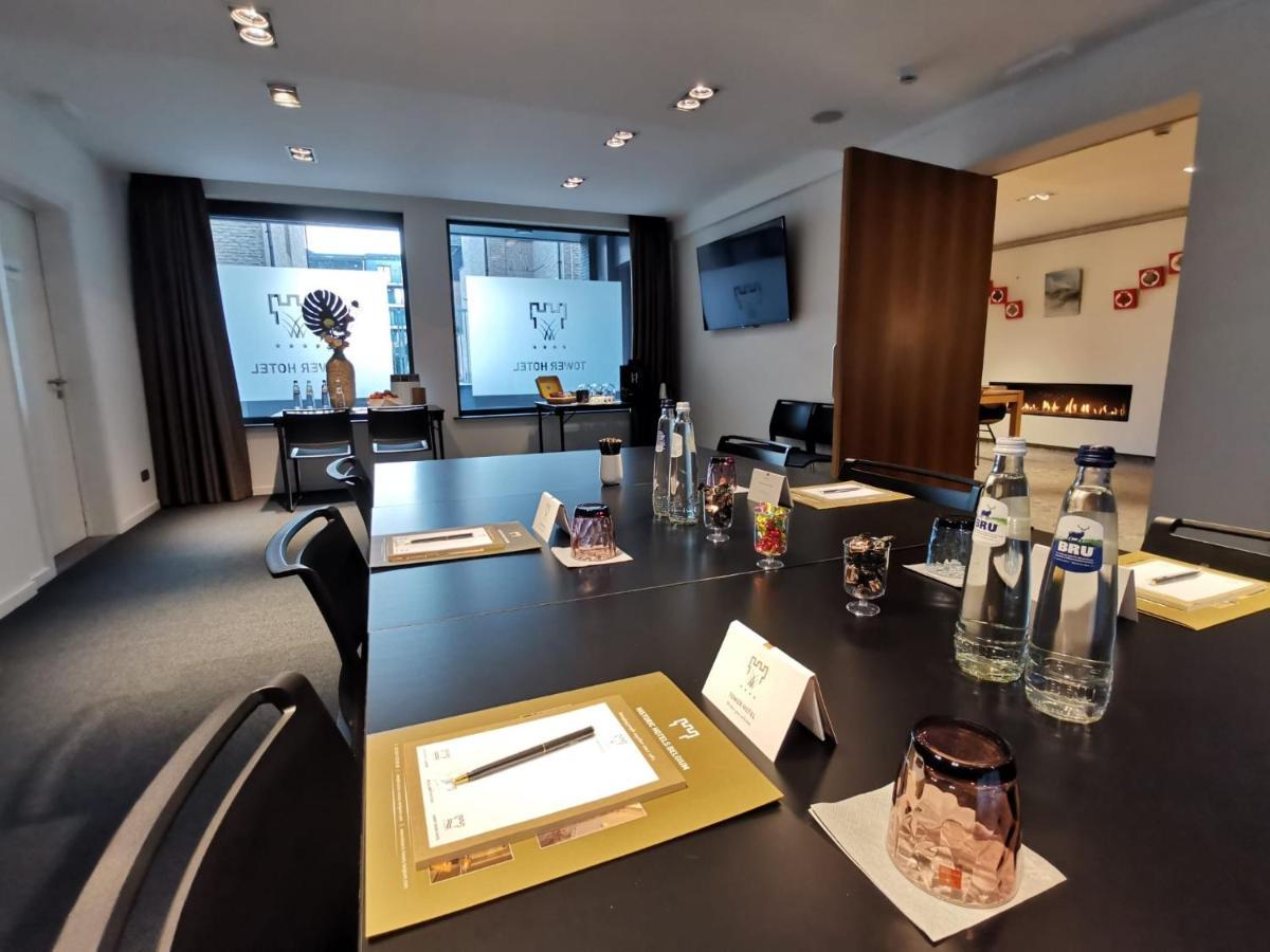 Tower Hotel אאלסט מראה חיצוני תמונה
