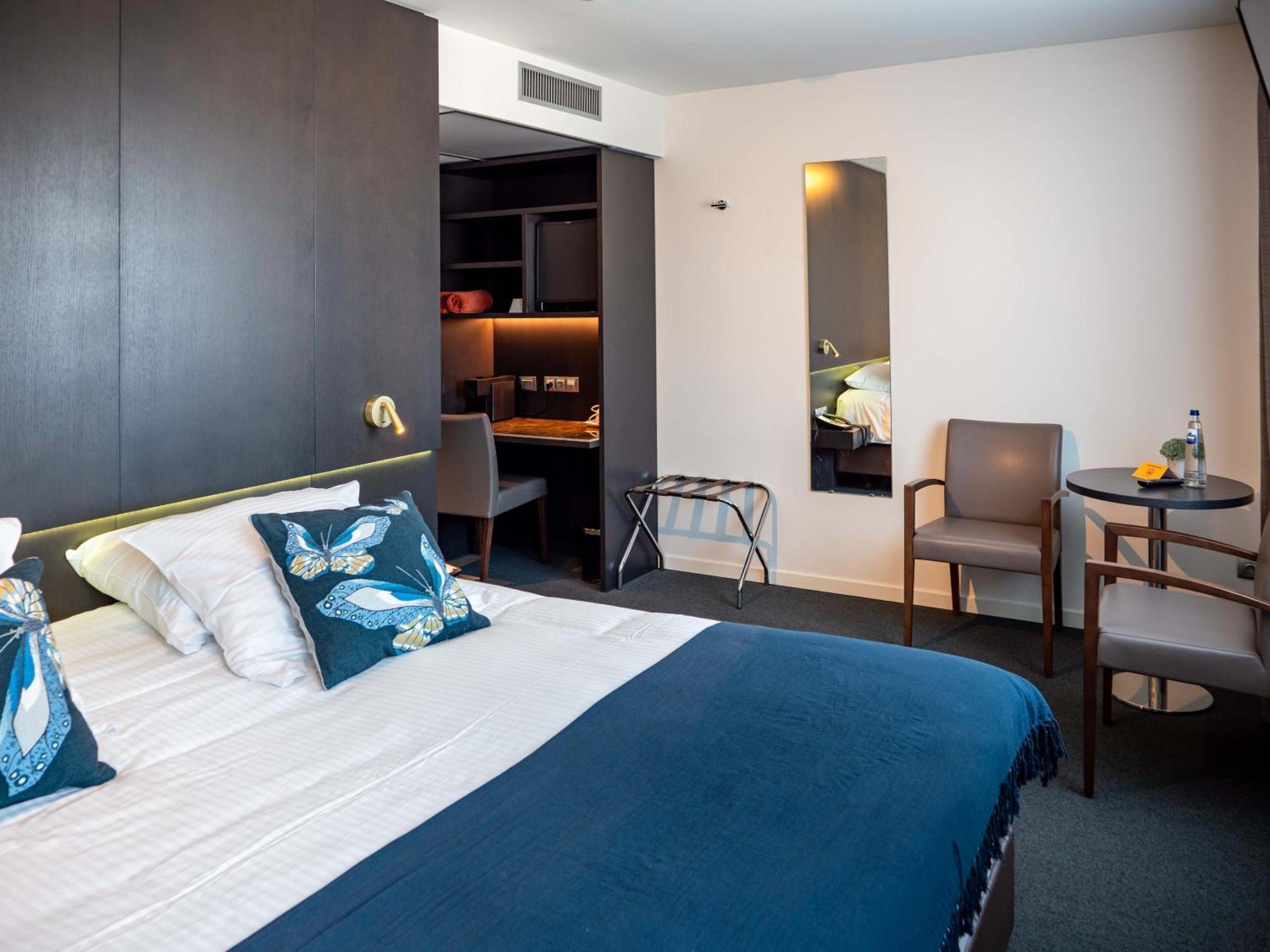 Tower Hotel אאלסט מראה חיצוני תמונה