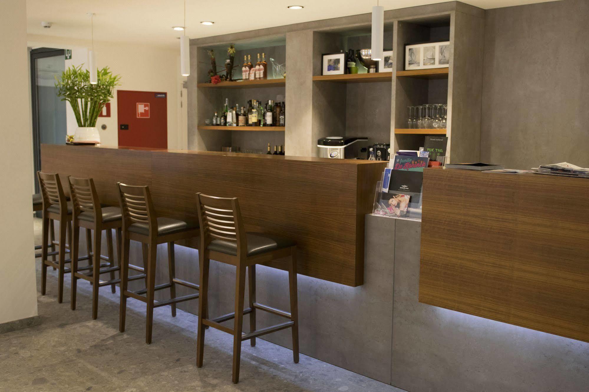Tower Hotel אאלסט מראה חיצוני תמונה